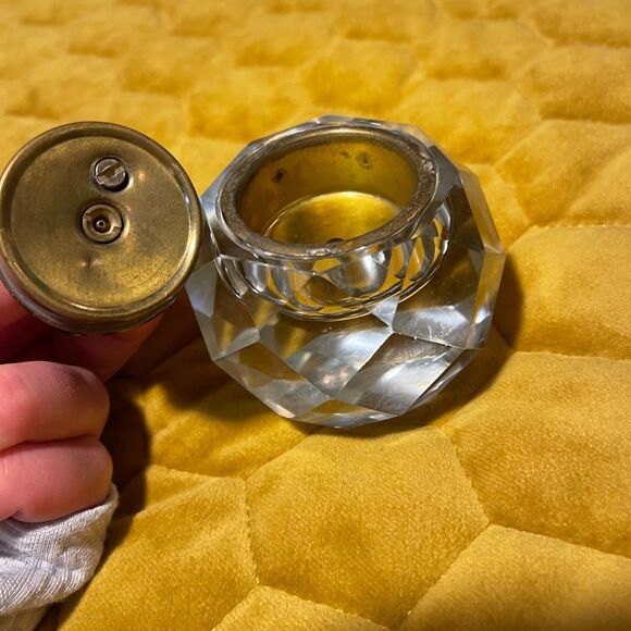 Vintage crystal table lighter - Picture 2 of 7